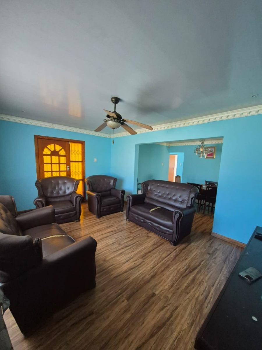 3 Bedroom Property for Sale in Mdantsane Nu 2 Eastern Cape